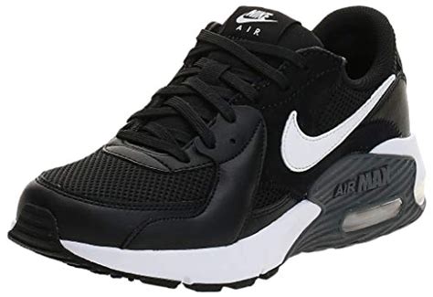 Black Nike Shoes 